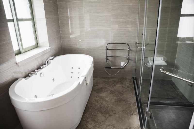 Contemporary Soaking Tub