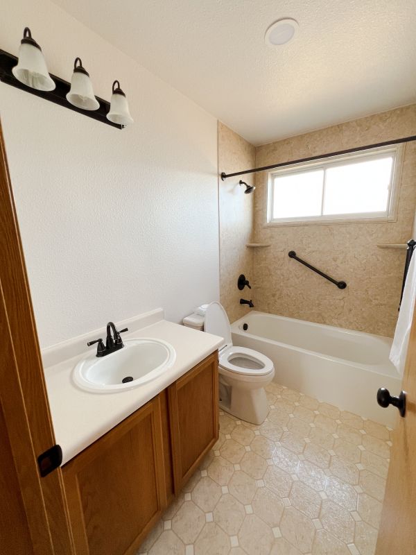 Top Bathroom Remodeling Companies in Huron, OH